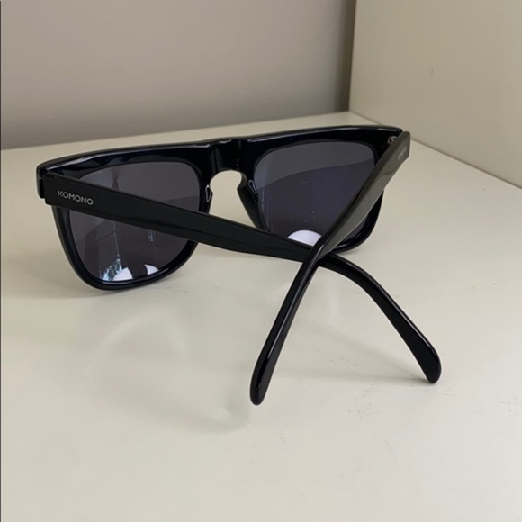 Komono Bennet Glossy Black New Sunglasses - Picture 6 of 16